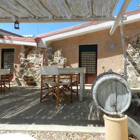 Macchia Salentina Farm stay *
